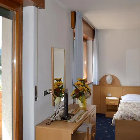 Coldai Hotel 3*